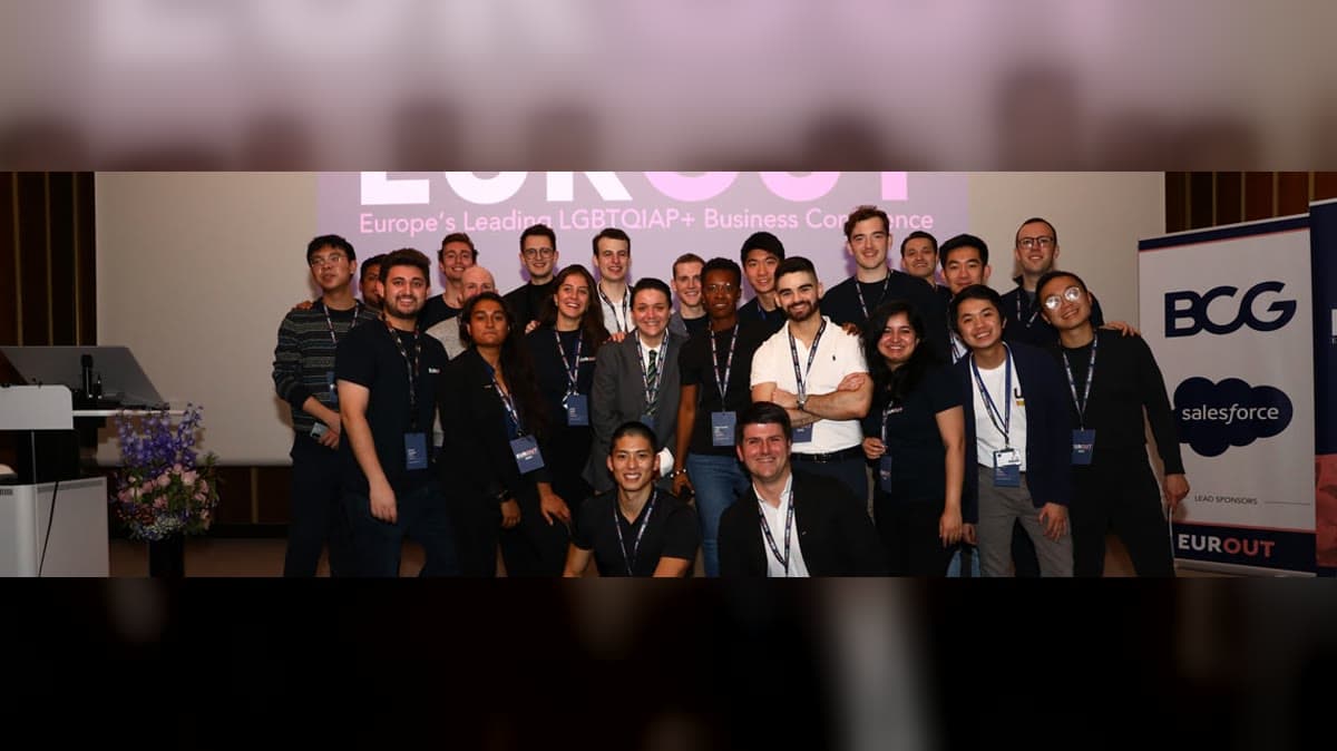 EurOUT conference organizers and participants